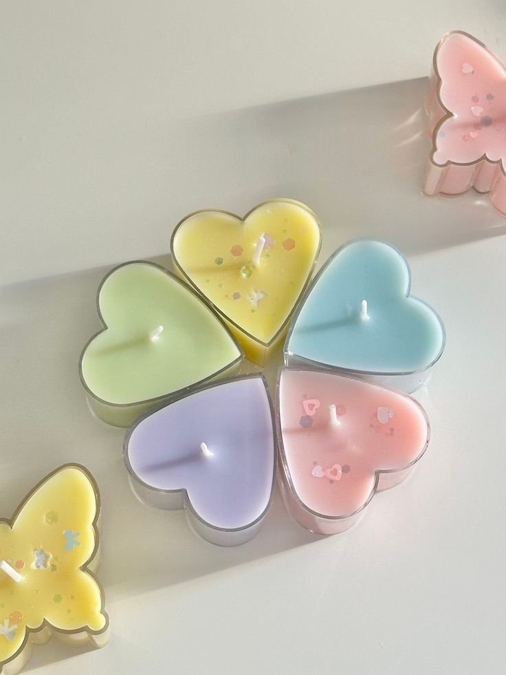 heart shaped tlight candle set