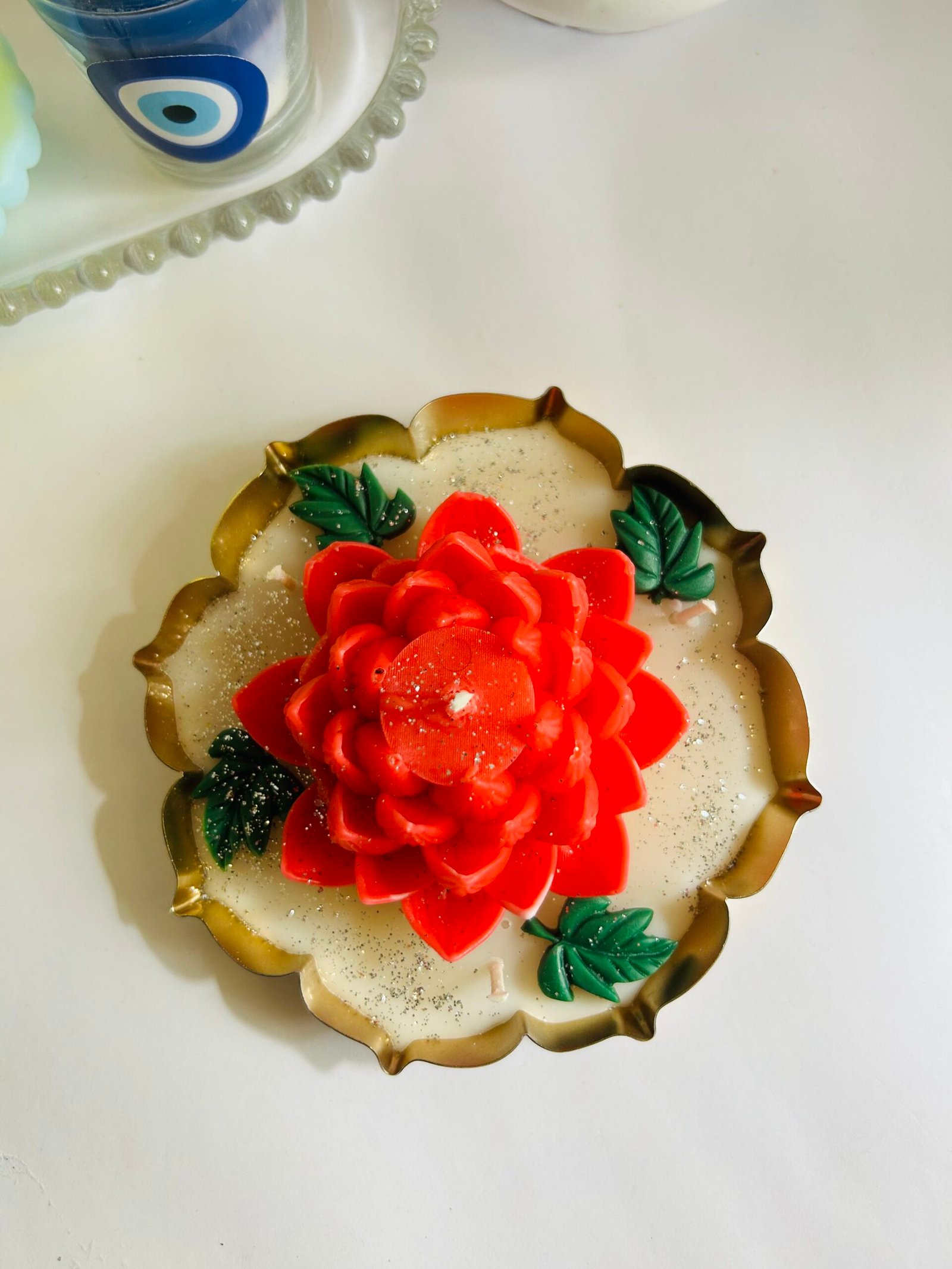 lotus bloom urli candle 5.5 inch