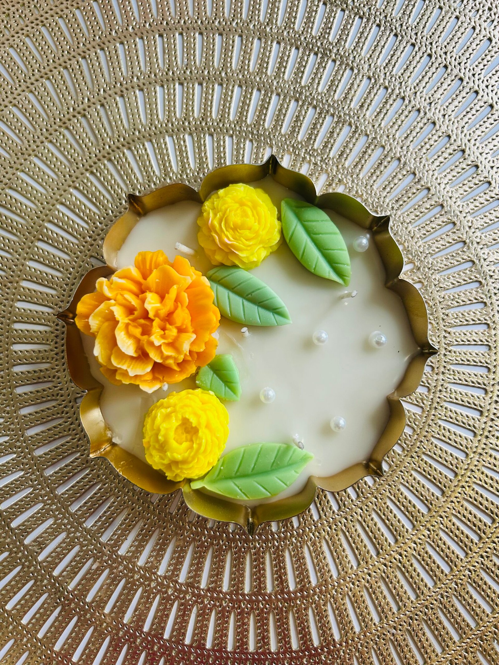 marigold urli candle 5.5 inch